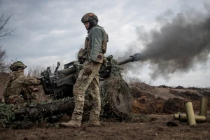 Ukraine tuyên bố quyết tái kiểm soát Bakhmut và hai thành phố khác