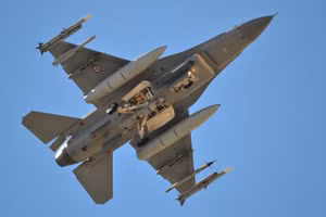 Na Uy sẽ bàn giao F-16 cùng 'vũ khí tối tân nhất'