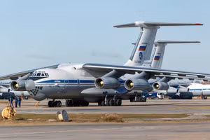 Trung đoàn hàng không vận tải quân sự 600 được hồi sinh 