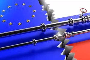 Phương Tây bất ngờ khi 600 tàu khổng lồ gia nhập 'hạm đội bóng tối'