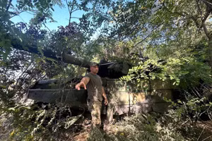 Ukraine thu giữ xe tăng T-90M để thay thế chiếc Challenger 2 bị phá hủy?