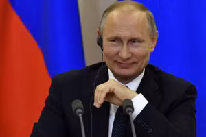 'Ông Putin có thể mỉm cười khi nhìn tình hình Mỹ và châu Âu'