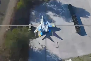 Công bố video phá hủy tiêm kích MiG-29 bằng UAV cảm tử Lancet