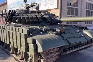 Xe tăng T-62M phiên bản 'đột phá' ngoài mặt trận