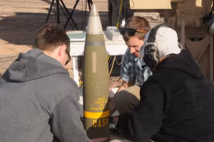 Kinh ngạc trước mức giá đạn dẫn đường M982A1 Excalibur