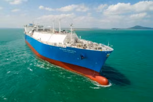 EU 'bí mật tài trợ' cho Moscow bằng cách mua LNG từ nước này