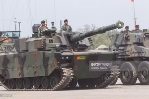 Quân đội Indonesia nhận 10 xe tăng hạng trung Harimau 