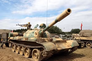 Trung Quốc chế tạo xe chiến đấu bộ binh hạng nặng dựa trên tăng Type 59