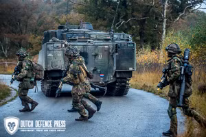 Bản CV90 mạnh nhất trong gói viện trợ 680 triệu USD từ Thụy Điển