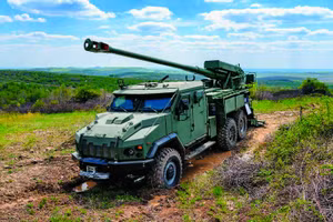 Pháo tự hành Bogdana chịu được đòn tấn công của UAV cảm tử Lancet