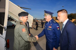 Đòn đáp trả phương Tây bằng cách trang bị vũ khí cho Nguyên soái Haftar ở Libya?