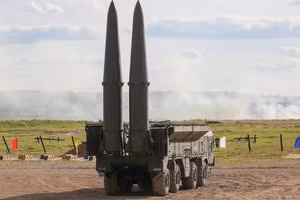 Nga nói gì khi Belarus tuyên bố quyền kiểm soát vũ khí hạt nhân?