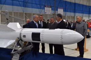 Nếu Israel trả đũa Iran, mục tiêu là cơ sở hạt nhân?