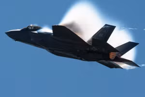 Quốc gia Đông Âu thể hiện tham vọng đáng kinh ngạc khi mua 32 chiếc F-35