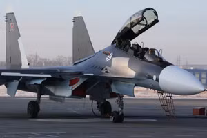 Không đủ tiêm kích Su-30SM2 để mang tên lửa R-37M