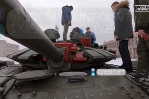 Lô xe tăng T-72B3M hiện đại hóa tham chiến ở Nam Donetsk