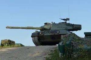 Xe tăng Leopard 1A5 đã sẵn sàng