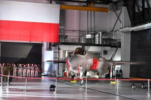 Ba Lan sẽ nhận tiêm kích F-35 có khả năng mang vũ khí hạt nhân