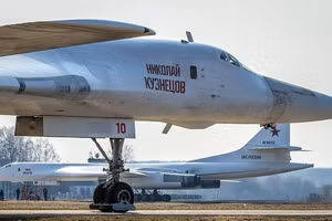 Nhược điểm lớn của oanh tạc cơ Tu-160 khiến Ukraine quyết định từ bỏ