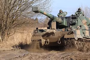 Ukraine bất ngờ sử dụng đạn 155mm của Ấn Độ cho pháo tự hành Krab