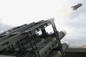 Xe tăng Nga gặp ác mộng khi Ukraine nhận thêm 600 tên lửa Brimstone