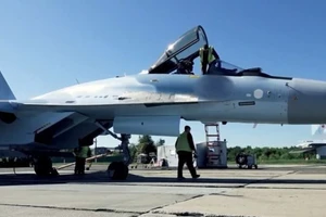 Hàng chục phi công Iran tới Nga học lái Su-35