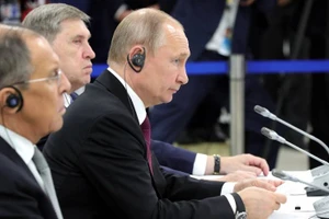 Báo Mỹ nói ông Putin đang chờ phương Tây sa lầy ở Trung Đông