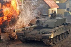 Lựu pháo 70 tuổi là tác giả hạ gục xe tăng Challenger 2 tối tân