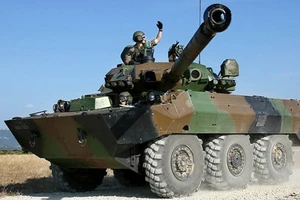 Quân đội Ukraine liên tục phàn nàn về xe tăng bánh lốp AMX-10RC