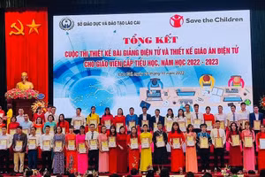 Các cá nhân đạt giải trong cuộc thi.