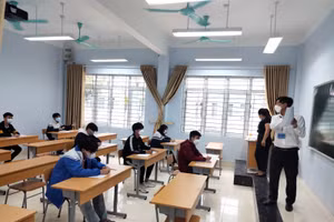 Trên 2.000 học sinh Lai Châu dự thi tuyển sinh vào lớp 10.