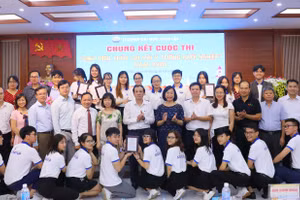 Các đội tội tham dự vòng chung kết