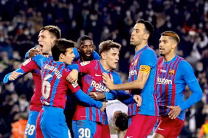 Barcelona thu về số tiền khủng và chuẩn bị mua sắm một loạt cầu thủ.