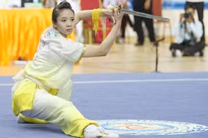 Nữ võ sĩ Dương Thúy Vi được kỳ vọng sẽ mang huy chương vàng về cho môn wushu.