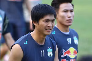 Nhiều cầu thủ Hoàng Anh Gia Lai nhiễm Covid-19 trước thềm V.League 2022.