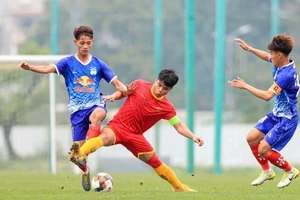 U19 HAGL và U19 Hà Nội dắt tay nhau vào vòng chung kết U19 quốc gia