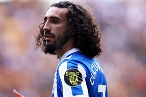 Marc Cucurella của Brighton được đồn đoán sắp gia nhập Man City.