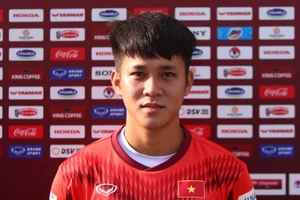 Lê Minh Bình được bổ sung lên U23 Việt Nam chuẩn bị cho SEA Games 31.