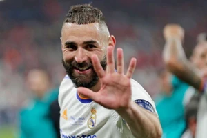 Benzema tiết lộ đã học hỏi rất nhiều từ phía Ronaldo.