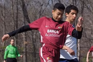 Kenny Phi Hoàng Chandler tới Hà Tĩnh thử việc sau khi rời Hoàng Anh Gia Lai.