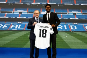 Aurelien Tchouameni gia nhập Real Madrid với số tiền khổng lồ 80 triệu euro kèm 20 triệu euro phụ phí.