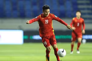 Quang Hải sẽ nhận số tiền lớn nếu sang châu Âu chơi bóng.