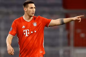 Niklas Sule được đồn đoán lọt "mắt xanh" của Man United