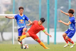 U19 Hoàng Anh Gia Lai thắng cách biệt U19 Hà Nội FC ở vòng loại U19 quốc gia