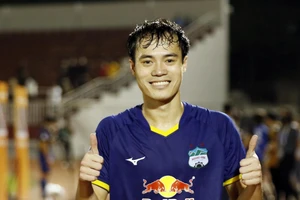 Văn Toàn gây ấn tượng mạnh ở AFC Champions League 2022.