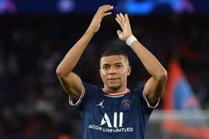 Tiền đạo Kylian Mbappe được đồn đoán sẽ rời PSG trong thời gian tới.
