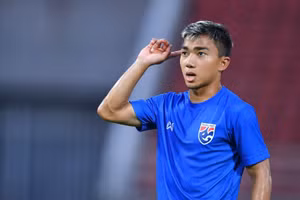 Chanathip bỏ ngỏ khả năng ra sân trận gặp Trung Quốc.