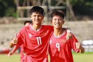 U16 Việt Nam gặp Thái Lan ở bán kết U16 Đông Nam Á.