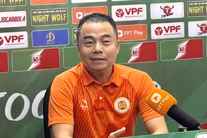 Ông Trần Tiến Đại làm huấn luyện viên tạm quyền ở CLB Công an Hà Nội.