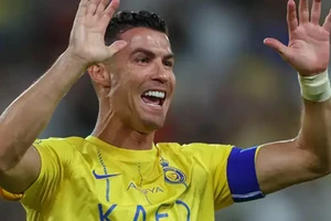 C.Ronaldo cân nhắc gia hạn hợp đồng với Al Nassr.